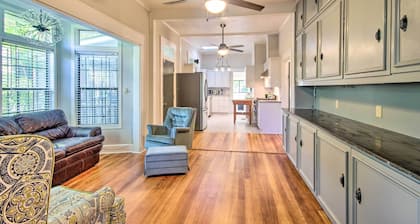Pet-friendly Natchez Home: Walk to Downtown!
