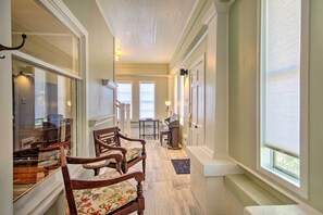 Cottage (3 Bedrooms) | Interior
