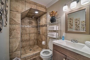House (4 Bedrooms) | Interior - Nashville Home w/ Seasonal Pool < 5 Mi to Dtwn! (Nashville)