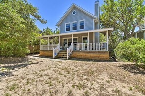 House (2 Bedrooms) | Front of property - Classic Chesapeake Beachside Cottage w/ Porch! (Norfolk)