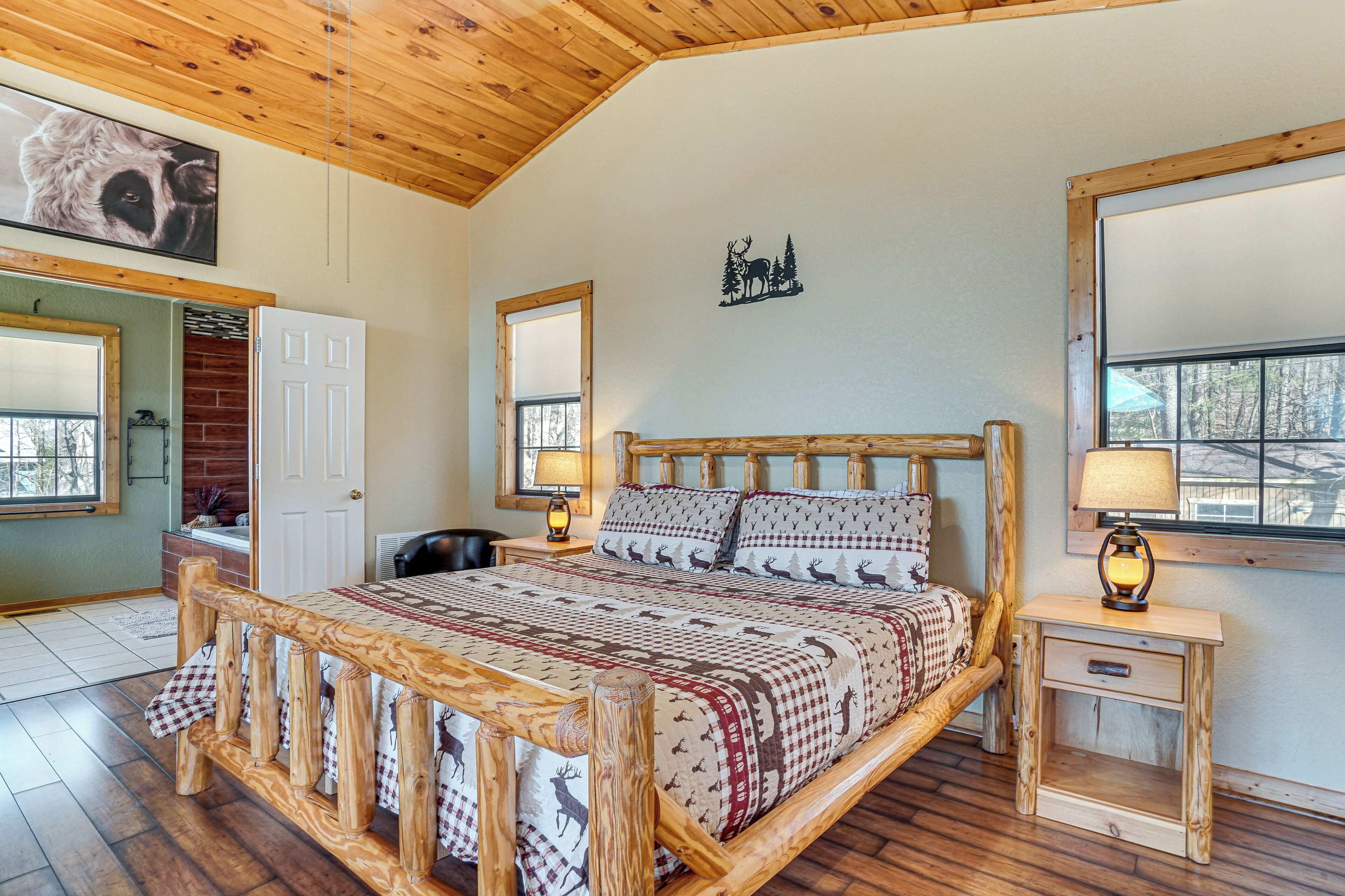 House (3 Bedrooms) | Interior