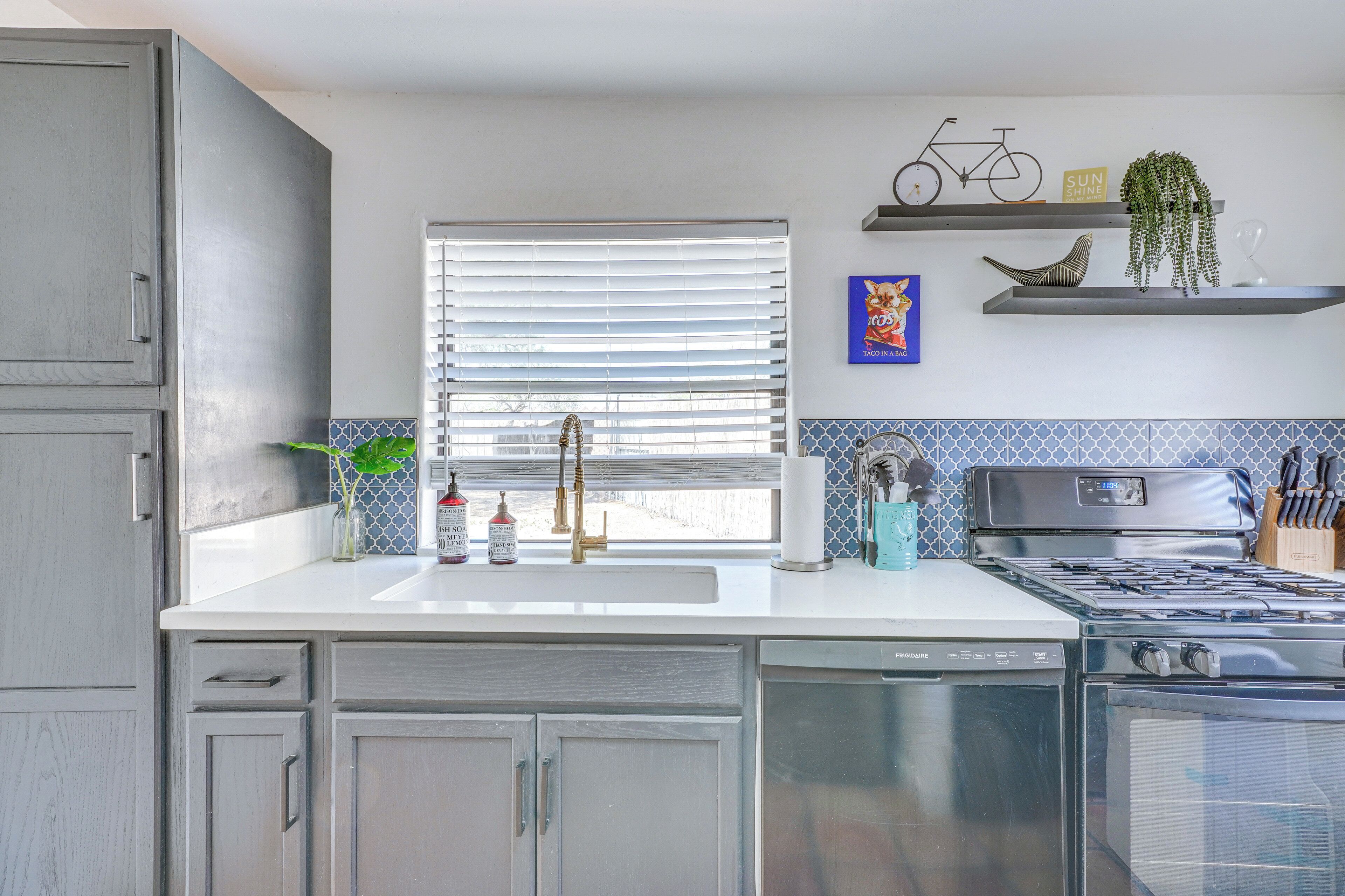 House (0 Bedroom) | Interior