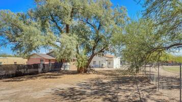 House (0 Bedroom) | Interior