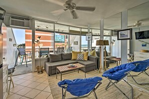 Apartment (0 Bedroom) | Interior - Oceanfront Resort Studio on Virginia Beach! (Virginia Beach)