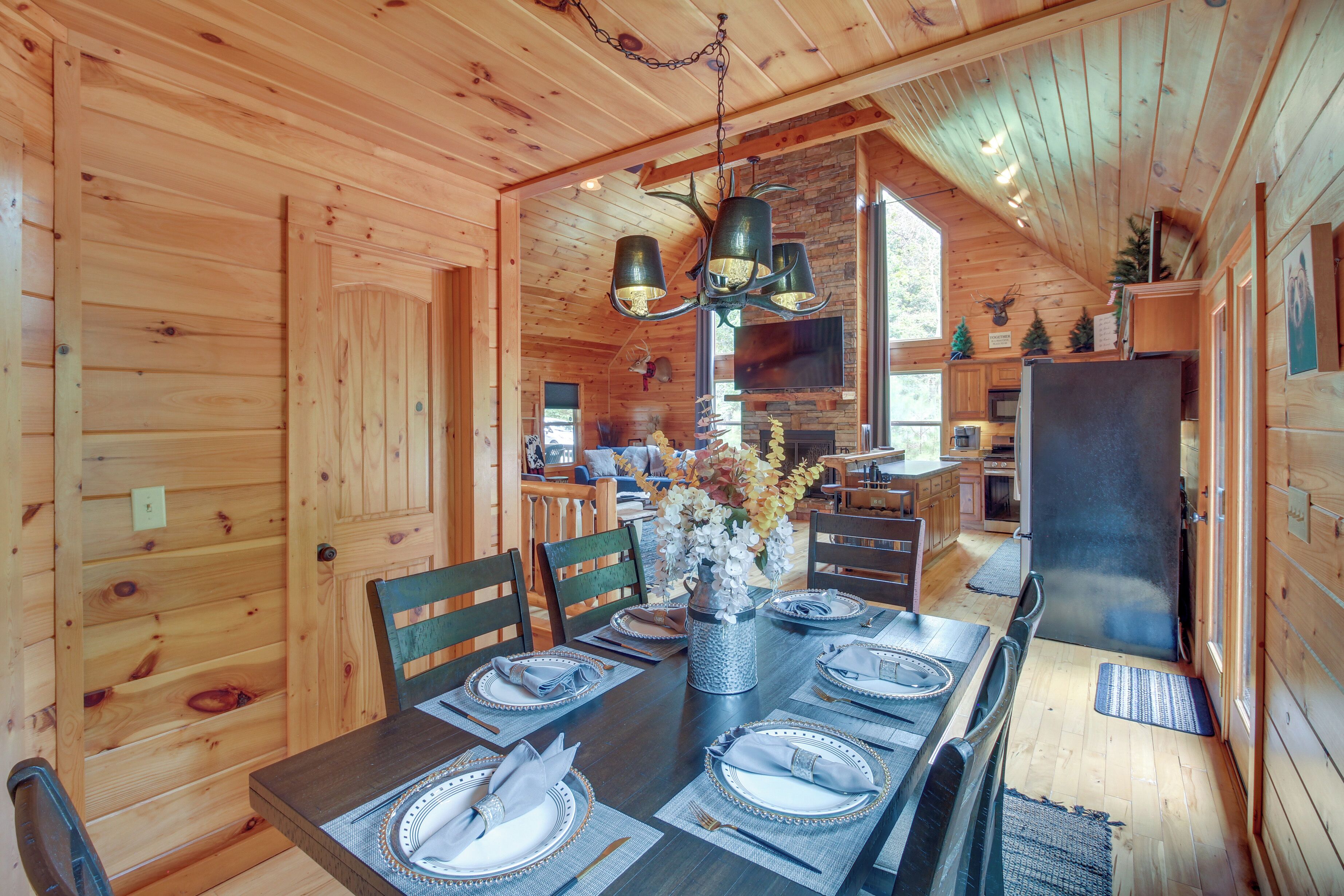 House (4 Bedrooms) | Interior