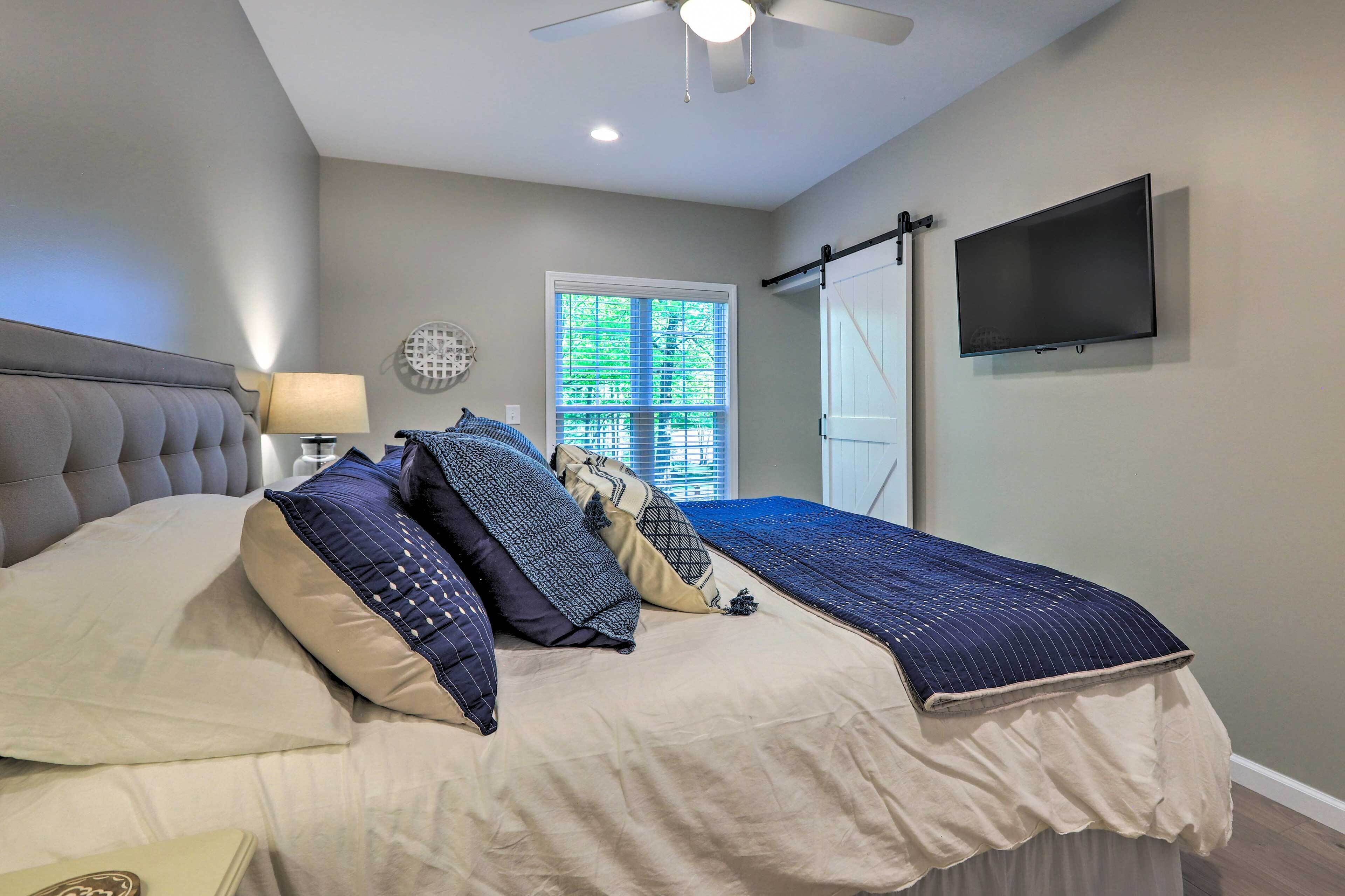 House (2 Bedrooms) | Interior