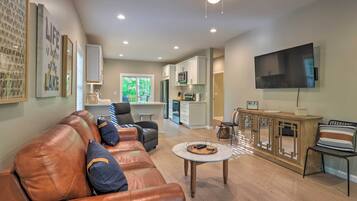 Casa (2 Bedrooms) | Interior