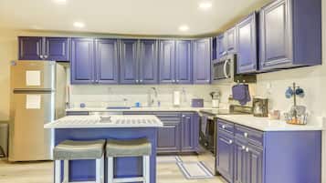 Apartment (1 Bedroom) | Interior