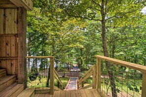 Interior - Hiawassee Getaway w/ Hot Tub, Deck & Lake Access! (Hiawassee)