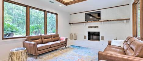 House (3 Bedrooms) | Front of property