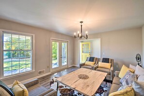 House (3 Bedrooms) | Interior