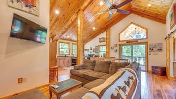 Apartment (2 Bedrooms) | Front of property