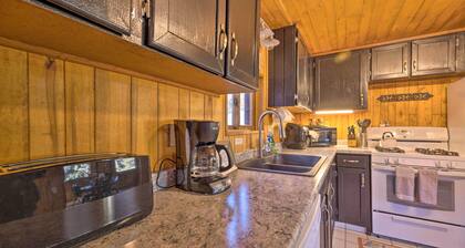 Cozy CO Rocky Mountain Retreat Near Pikes Peak!