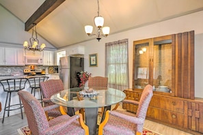 Villa (2 Bedrooms) | Interior
