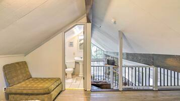 2 sovrum, strykjÀrn/strykbrÀda och sÀngklÀder