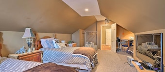 Spacious Memphis Home - Walk to Graceland