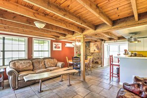 Cottage (4 Bedrooms) | Interior
