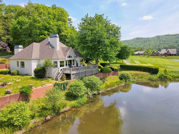 Interior - Chic Sky Valley Resort Home on Golf Course! (Dillard)