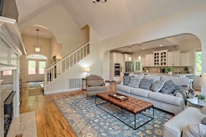 Interior - Chic Sky Valley Resort Home on Golf Course! (Dillard)