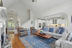 Interior - Chic Sky Valley Resort Home on Golf Course! (Dillard)
