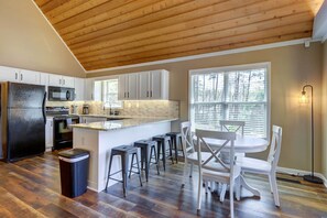 บ้านพัก (4 Bedrooms) | ภายใน