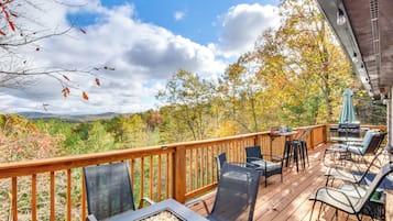 Rumah (4 Bedrooms) | Bagian depan properti