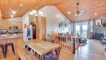 Rumah (4 Bedrooms) | Interior