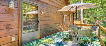 喬治亞北部小屋附熱水浴缸與社區設施  