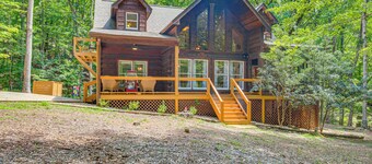 喬治亞北部小屋附熱水浴缸與社區設施  