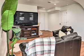 Apartment (1 Bedroom) | Interior