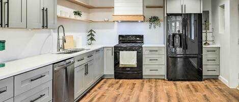 Apartment (1 Bedroom) | Interior