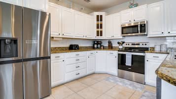 Apartment (3 Bedrooms) | Interior