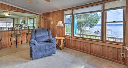 Lake Sinclair Cottage With Deck & Boat Dock!