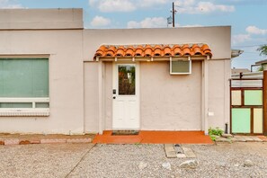 Exterior detail - Budget-friendly Tucson Studio: 2 Mi to University! (Tucson)