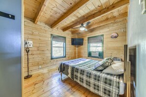 Hus (3 Bedrooms) | 3 sovrum och sängkläder