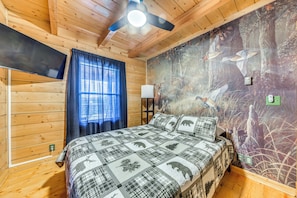 House (3 Bedrooms) | Interior - 16 Mi to Ski Apache: Ruidoso Cabin Rental (Ruidoso)
