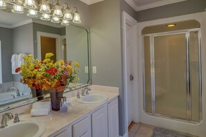 House (5 Bedrooms) | Interior - Natchez Vacation Rental, Close to Historic Parks! (Natchez)