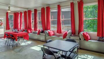 Rumah (5 Bedrooms) | Interior