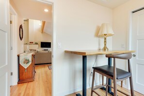 House (3 Bedrooms) | Interior - Beautiful Seattle Home w/ Patio ~ 9 Mi to Downtown (Seattle)