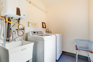 單棟房屋 (3 Bedrooms) | 內部