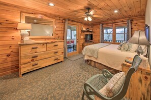 House (3 Bedrooms) | Interior - Ellijay Cabin With Porch & Private Hot Tub! (Ellijay)