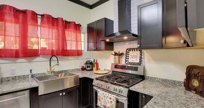 Thomasville Cottage Near The Big Oak & Downtown!