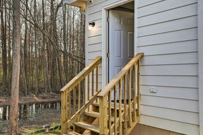 Apartment (0 Bedroom) | Interior - Atlanta Area Studio ~ 3 Mi to Gas South Arena! (Lawrenceville)