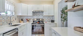 Centrally Located Tucson Home ~ 5 Mi to Dtwn!