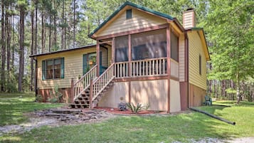 House (2 Bedrooms) | Front of property