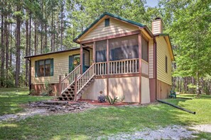 House (2 Bedrooms) | Front of property