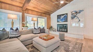 Rumah (5 Bedrooms) | Interior