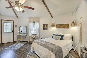 Cottage (1 Bedroom) | Interior