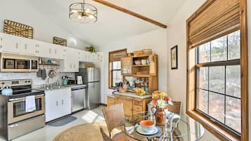 Cottage (1 Bedroom) | Interior