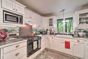 บ้านพัก (4 Bedrooms) | ภายใน